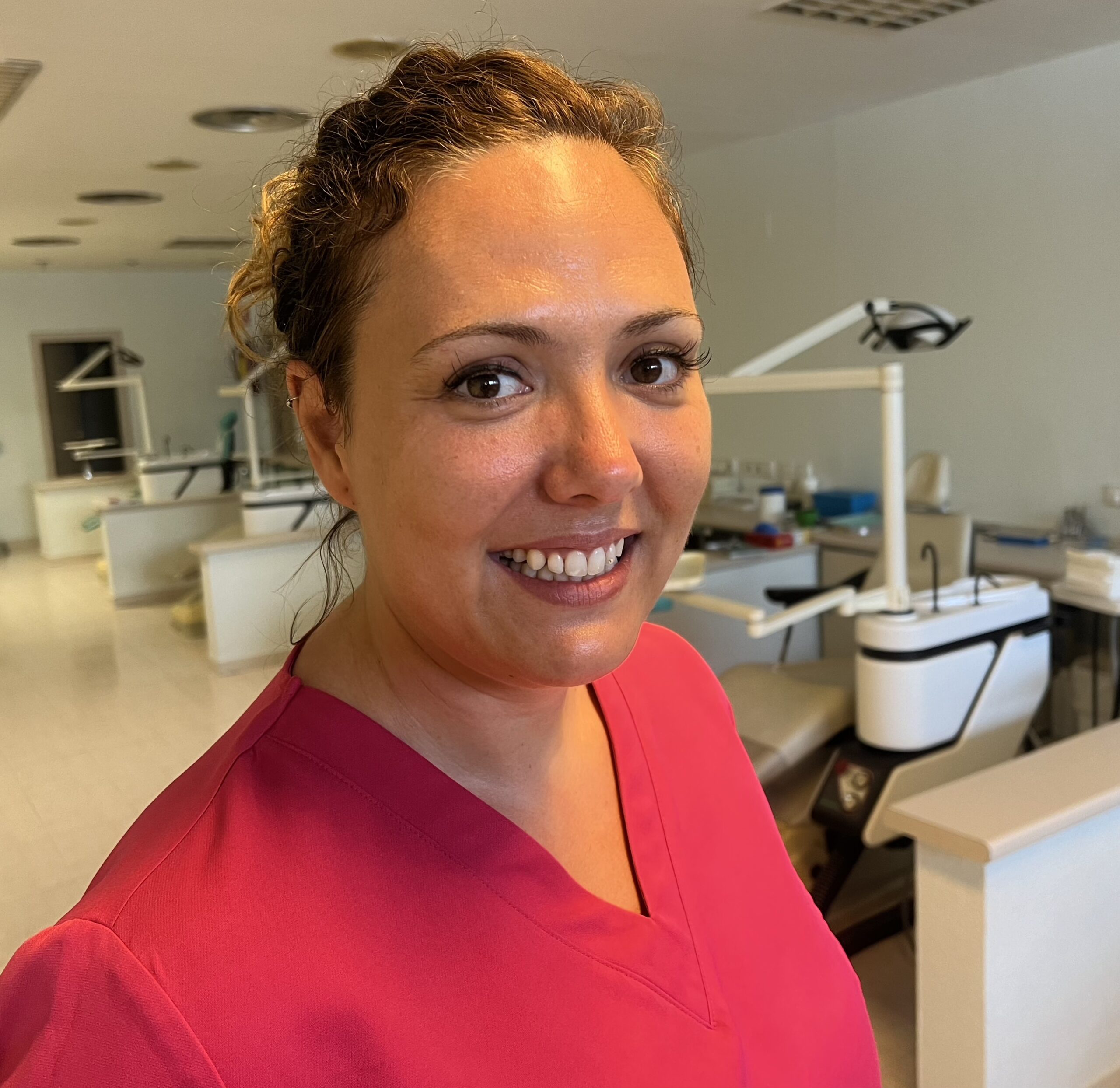 Teresa Almerge. Clínica Dental OIA